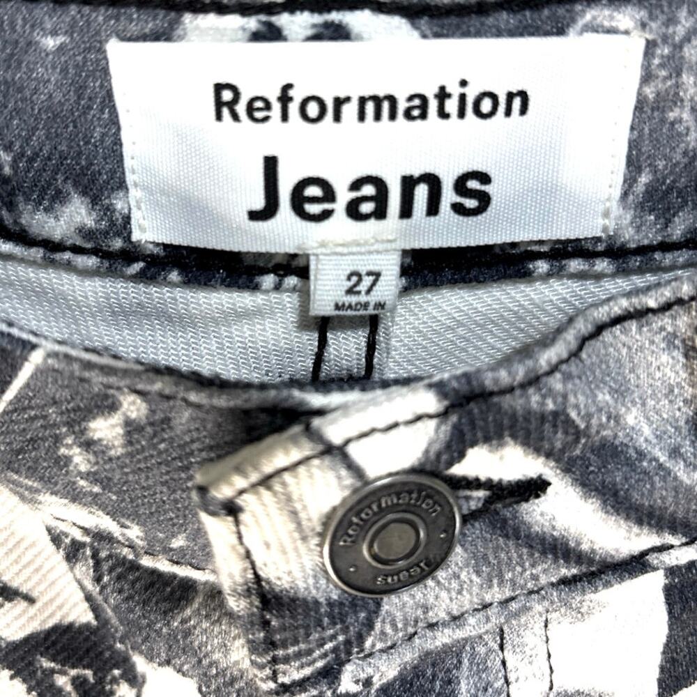 Reformation Monochrome Graphic Wide Leg Jeans - Picture 5 of 13